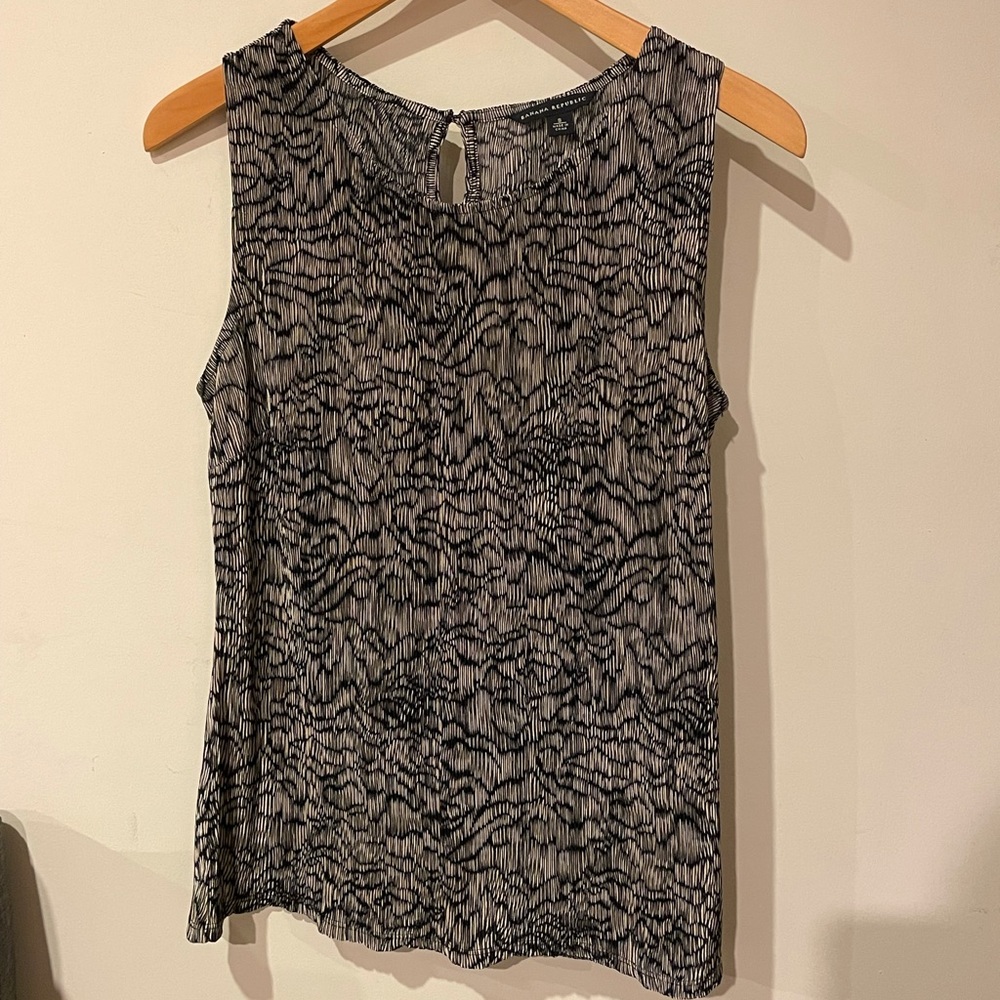 Banana Republic sleeveless top Sz S black/grey EUC